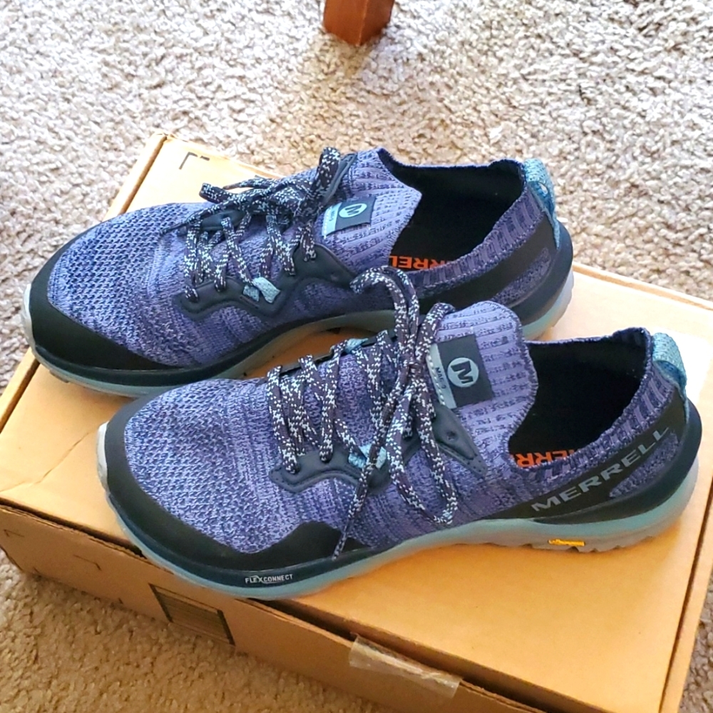 Merrell women's Mag-9 trail running shoes, 7.5